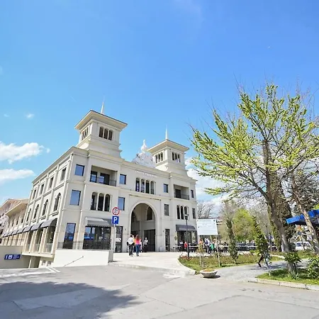 Romance Studio-steps From Thesea Апартамент