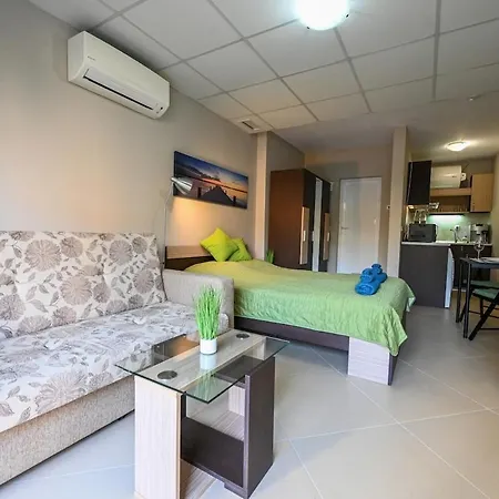 Apartmán Romance Studio-steps From Thesea