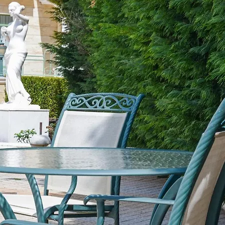 Romance Studio-steps From Thesea Varna