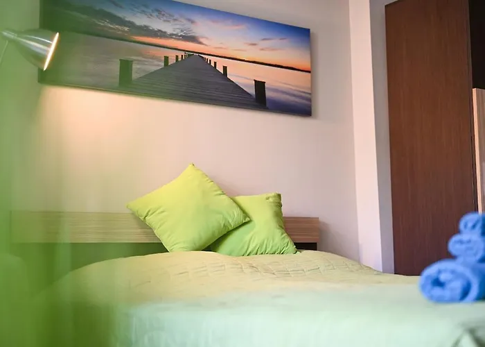 Апартамент Romance Studio-steps From Thesea Варна