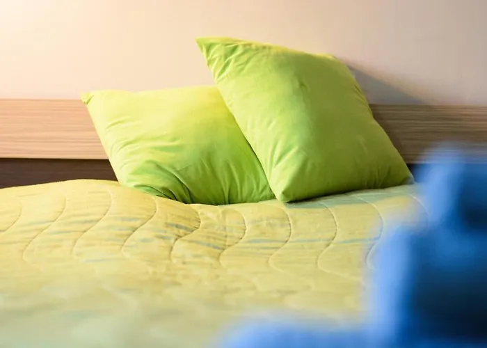 Romance Studio-steps From Thesea * فارنا